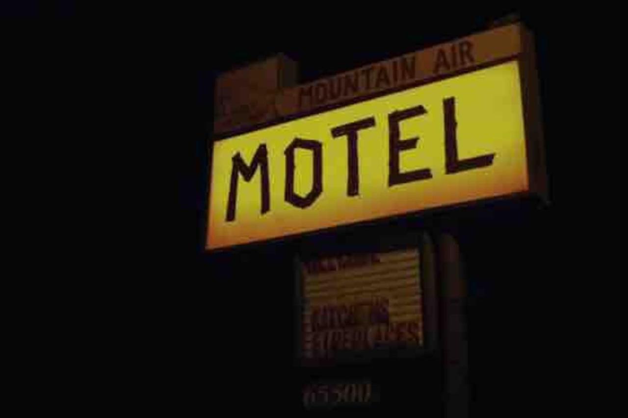 Updated + Clean Motel Room At The Base Of Mt Hood! Mount Hood Village Eksteriør billede