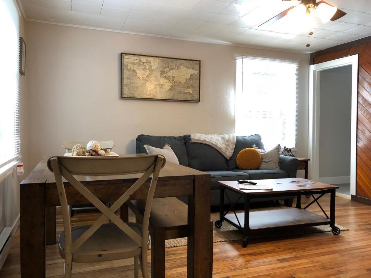 Updated + Clean Motel Room At The Base Of Mt Hood! Mount Hood Village Eksteriør billede